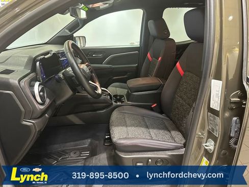 Used 2024 Chevrolet Colorado Z71 w/ Z71 Convenience Package 2 AWD/4WD image 5