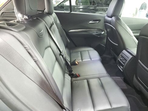 Used 2024 Cadillac XT4 Premium Luxury image 39