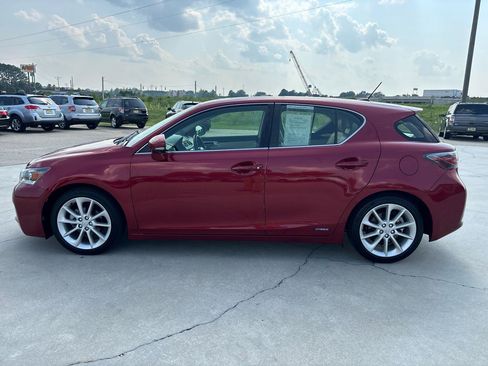 Used 2013 Lexus CT 200h w/ Premium Pkg w/Backup Camera FWD image 7