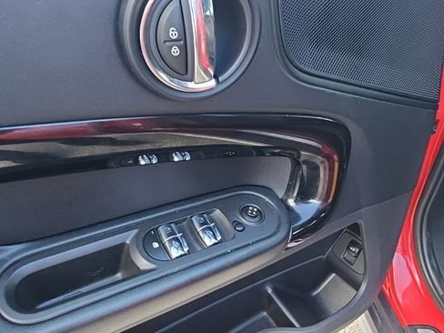 Used 2022 MINI Cooper Countryman image 11