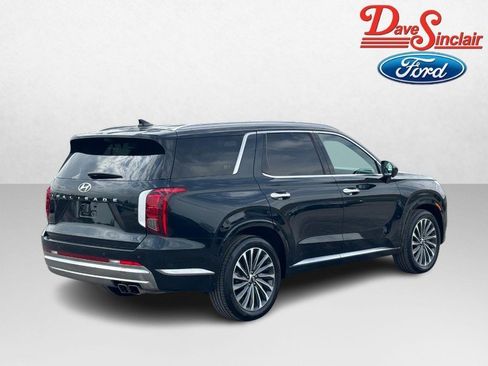 Used 2025 Hyundai Palisade Calligraphy FWD image 7
