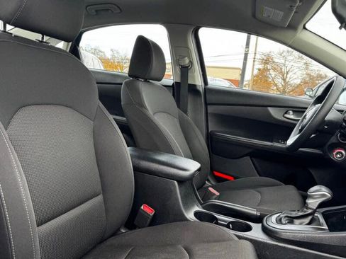 Used 2020 Kia Forte Sedan image 16