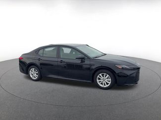 Used 2025 Toyota Camry LE video 2