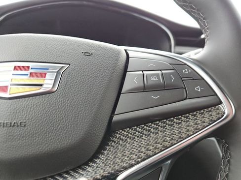 New 2025 Cadillac XT5 Sportv w/ Technology Package AWD/4WD image 33