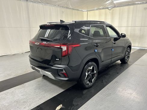 New 2026 Kia Seltos S AWD/4WD image 2