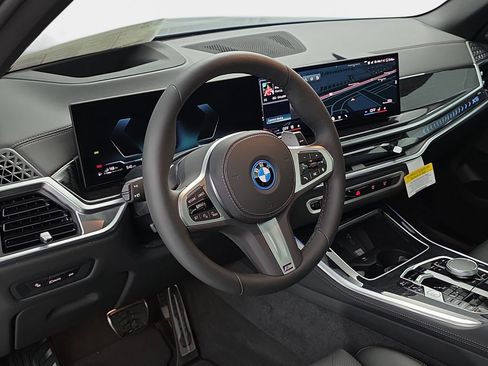 New 2026 BMW X5 xDrive50e w/ M Sport Package AWD/4WD image 16