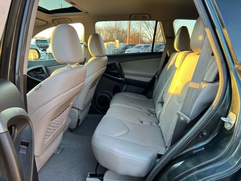 Used 2012 Toyota RAV4 Limited image 28