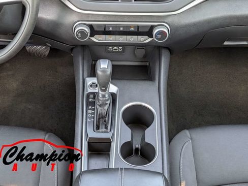 Used 2022 Nissan Altima 2.5 SV FWD image 21