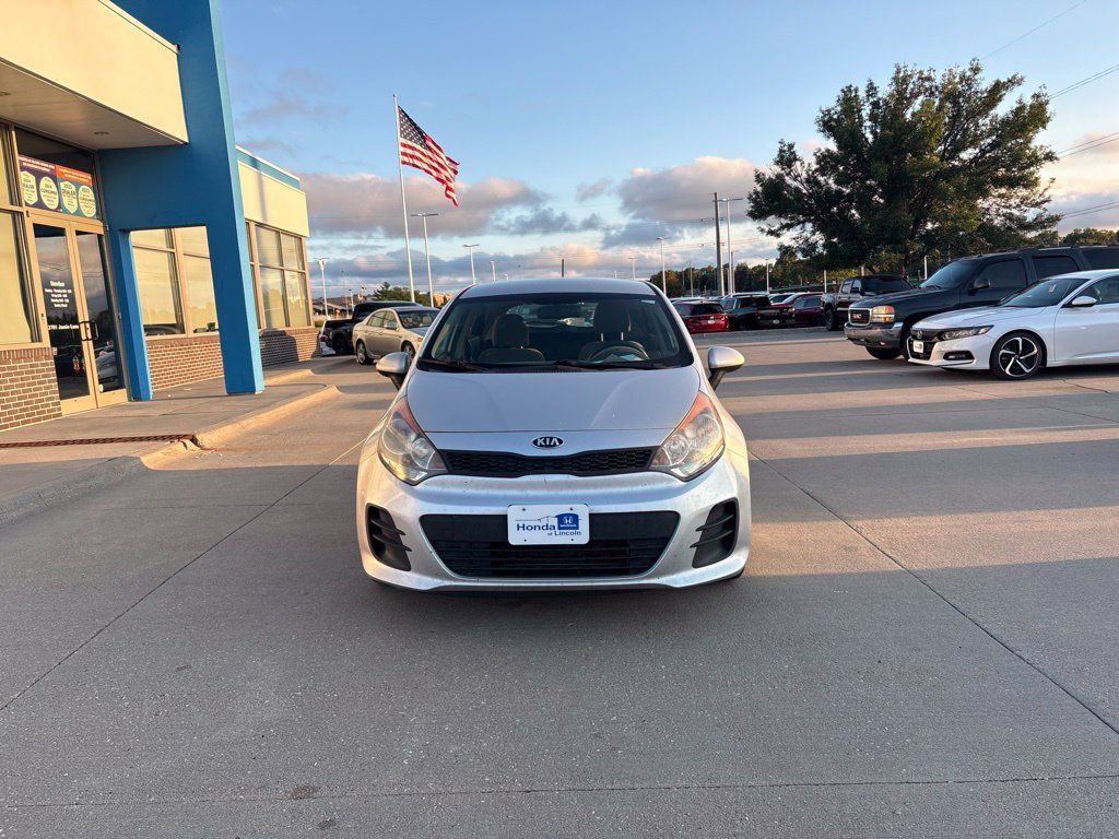 Used 2016 Kia Rio LX w/ Power Package FWD image 2