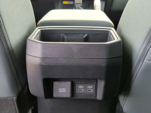 New 2026 Toyota Tacoma 4x4 Double Cab Hybrid image 27
