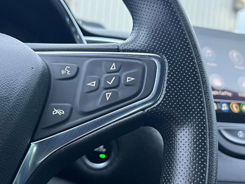 Used 2021 Chevrolet Malibu LT image 18