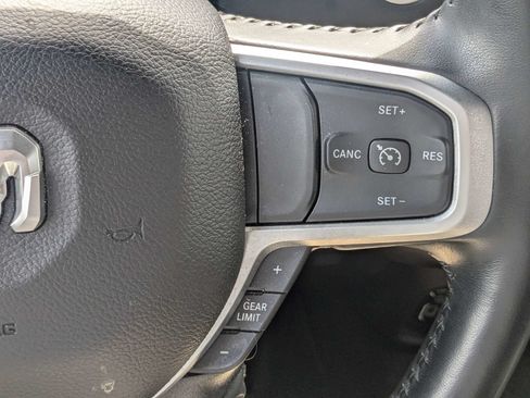 Used 2023 RAM 1500 Big Horn AWD/4WD image 29