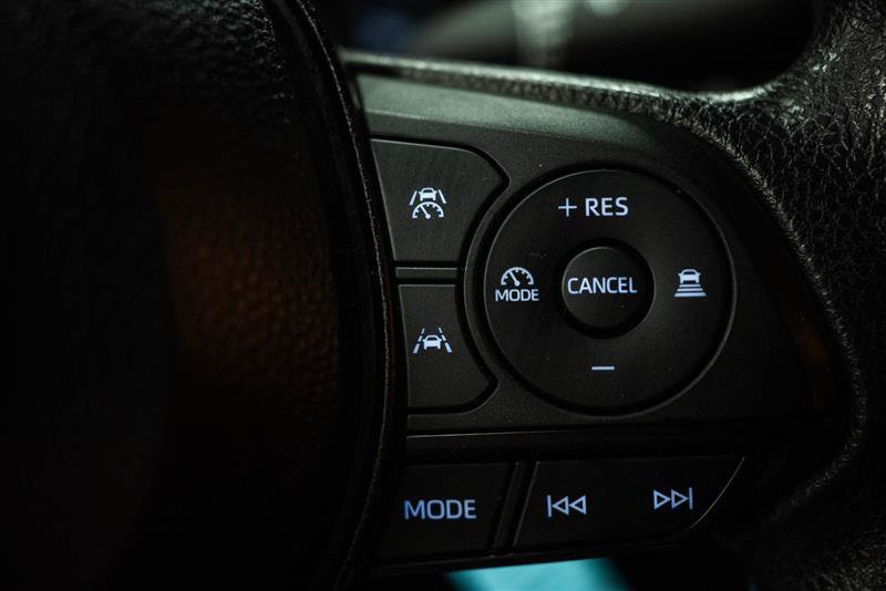 Used 2024 Toyota Corolla LE FWD image 18