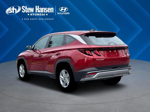 New 2026 Hyundai Tucson SE image 6