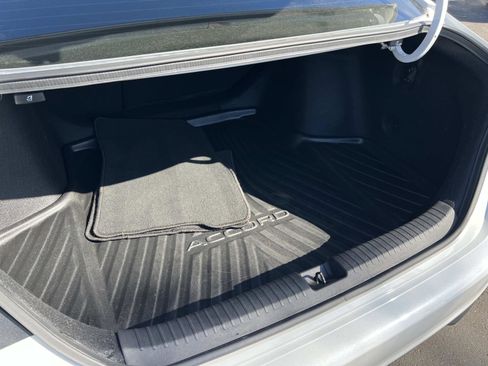 Certified 2023 Honda Accord EX image 22