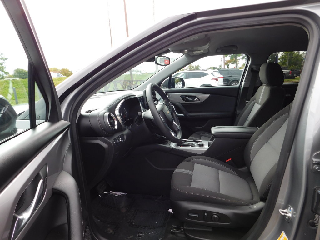 Used 2024 Chevrolet Blazer LT w/ Convenience Package FWD image 15