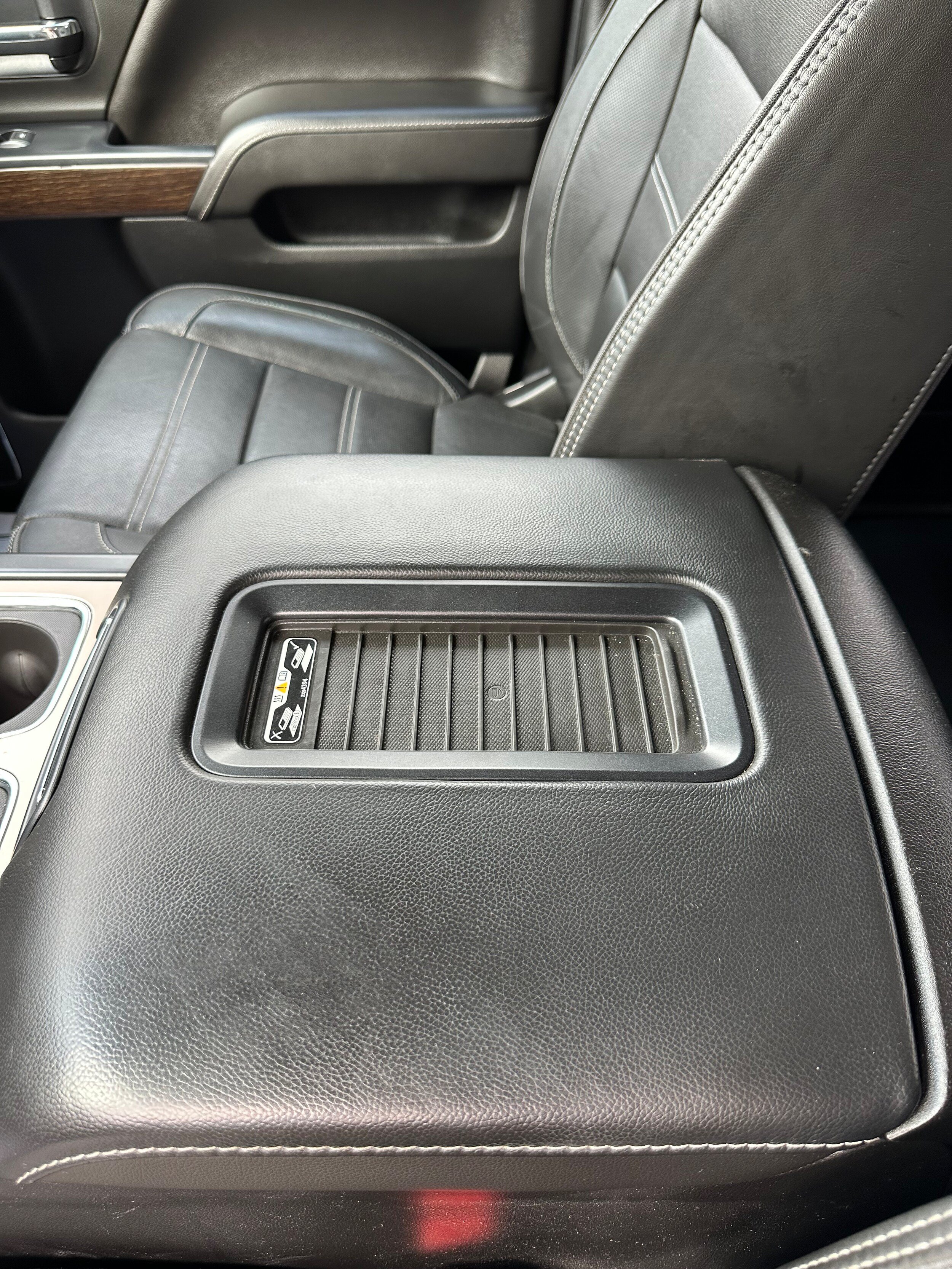 Used 2019 GMC Sierra 3500 Denali w/ Duramax Plus Package AWD/4WD image 20
