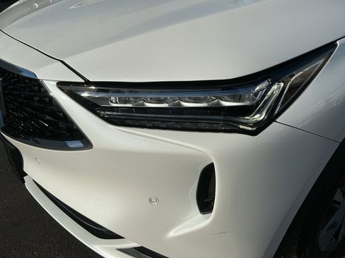 Used 2022 Acura MDX w/ Technology Package image 30