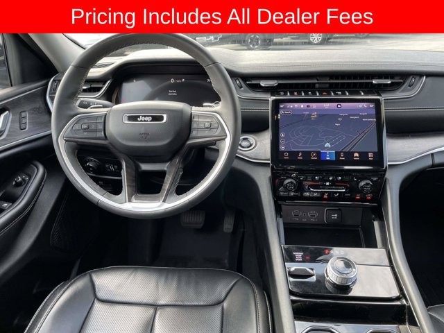 Used 2023 Jeep Grand Cherokee L Limited w/ Luxury Tech Group II AWD/4WD image 16