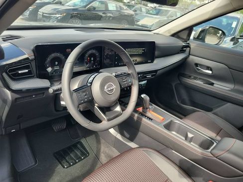 New 2026 Nissan Kicks SR w/ Cold Weather Package AWD/4WD image 16