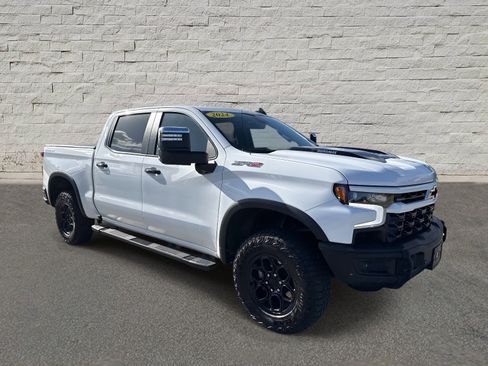 Used 2024 Chevrolet Silverado 1500 ZR2 w/ ZR2 Bison Edition image 3