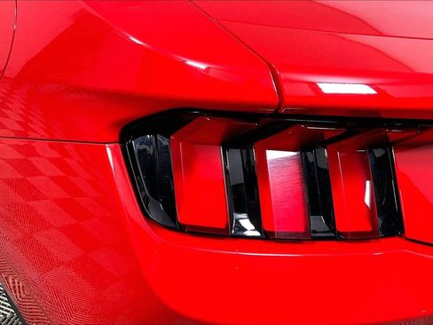 Used 2024 Ford Mustang Coupe image 29