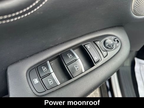 Used 2025 INFINITI QX55 Essential AWD/4WD image 12