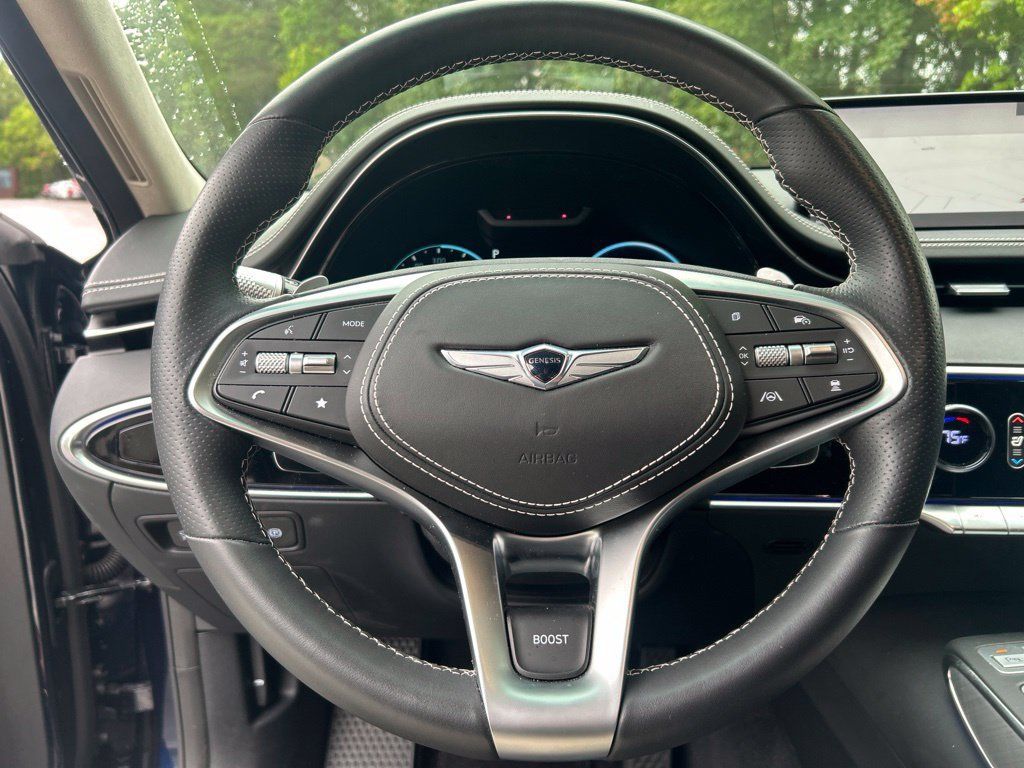 Used 2025 Genesis Electrified GV70 w/ Prestige Package AWD/4WD image 8