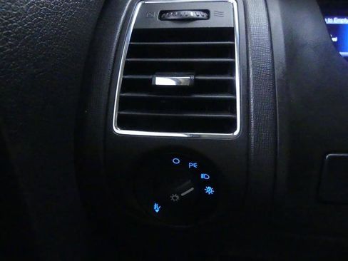 Used 2019 Ford Flex SEL image 20