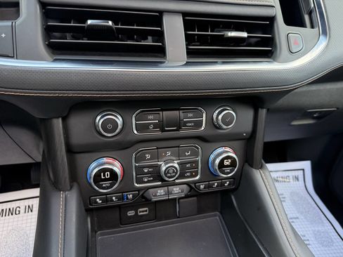 Used 2024 GMC Yukon AT4 w/ AT4 Premium Plus Package AWD/4WD image 31
