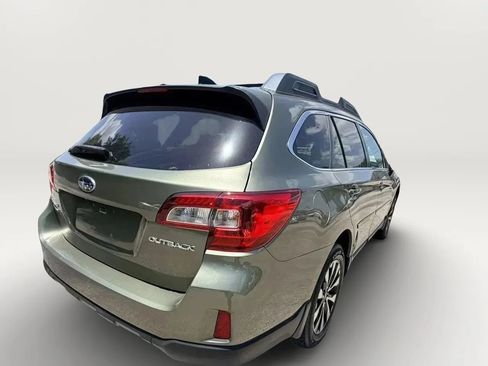 Used 2016 Subaru Outback 2.5i Limited AWD/4WD image 11