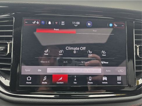 Used 2024 Dodge Durango GT image 16