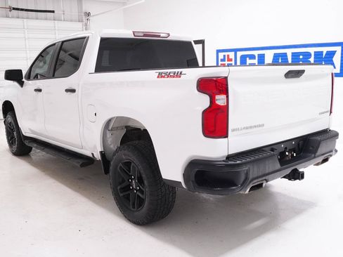 Used 2020 Chevrolet Silverado 1500 Custom Trail Boss w/ Custom Convenience Package AWD/4WD image 28