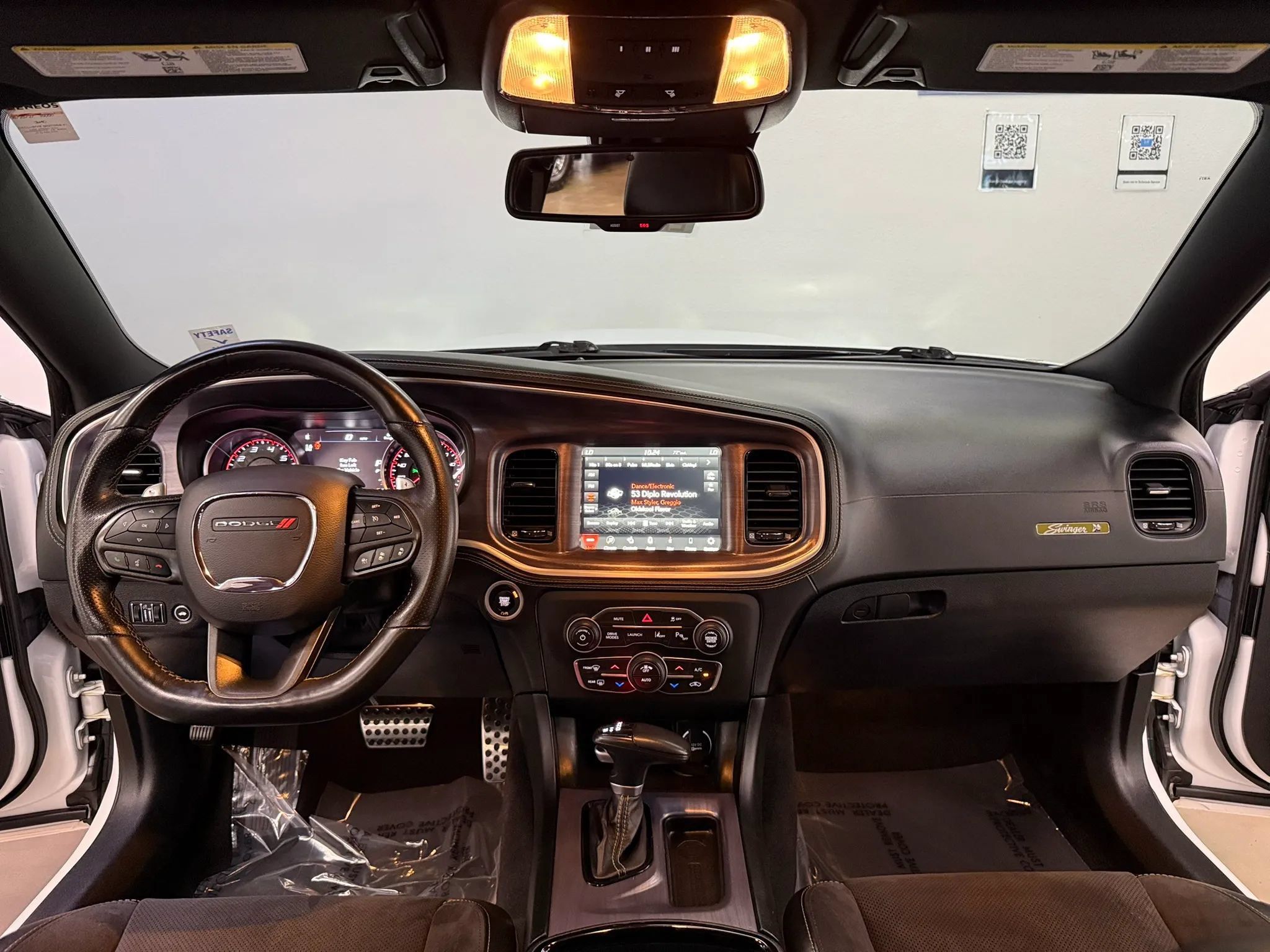 Used 2023 Dodge Charger Scat Pack RWD image 9