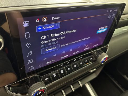 Used 2024 Chevrolet Colorado LT w/ LT Convenience Package image 35