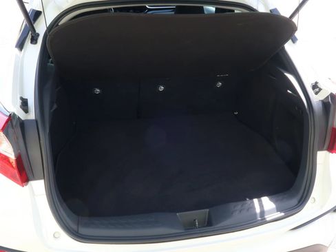 Used 2021 Toyota C-HR LE image 15