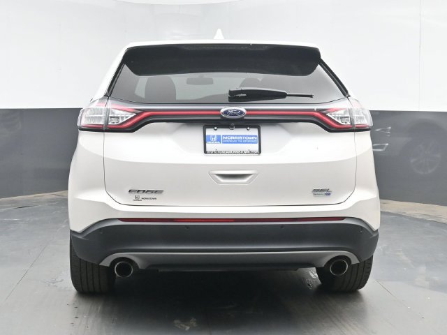 Used 2017 Ford Edge SEL w/ Equipment Group 201A AWD/4WD image 9