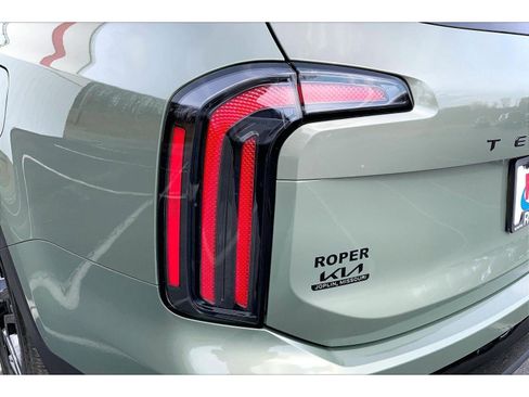 Used 2025 Kia Telluride SX Prestige X-Line image 27