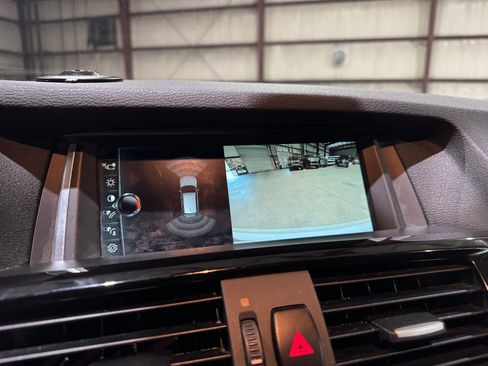 Used 2017 BMW X3 xDrive28i image 33