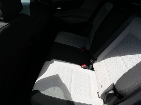 Used 2022 Chevrolet Equinox LT AWD/4WD image 24