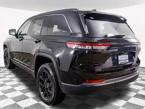 New 2026 Jeep Grand Cherokee Altitude AWD/4WD image 21