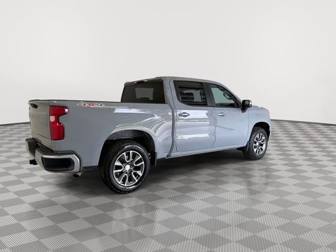 Certified 2024 Chevrolet Silverado 1500 LT AWD/4WD image 12