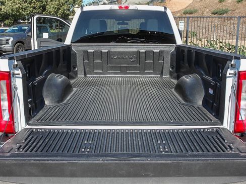 Used 2025 Ford F250 XLT image 31