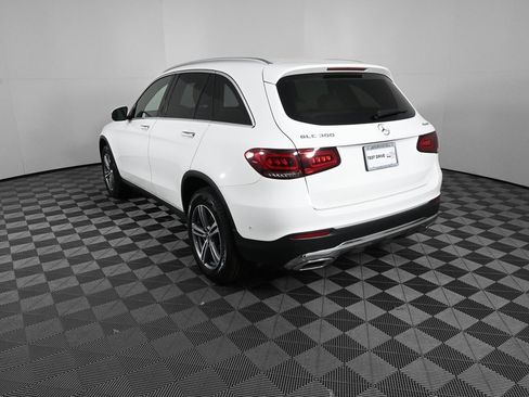 Certified 2021 Mercedes-Benz GLC 300 GLC 300 image 4