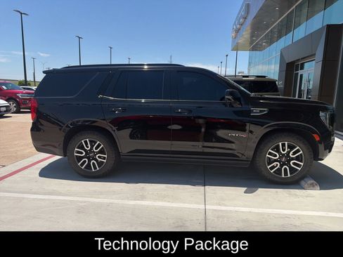Used 2021 GMC Yukon AT4 w/ AT4 Premium Plus Package AWD/4WD image 4