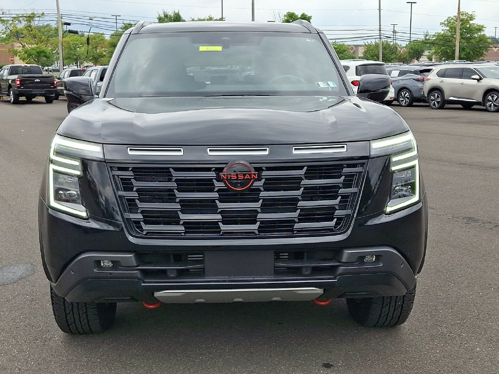 Certified 2026 Nissan Armada PRO-4X AWD/4WD image 2