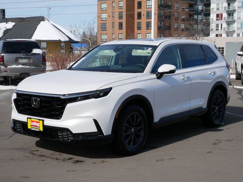 Certified 2026 Honda CR-V EX-L image 3