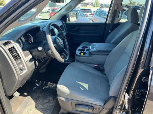 Used 2017 RAM 1500 Express image 14