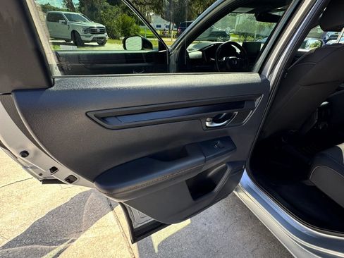 Used 2025 Honda CR-V Sport image 21