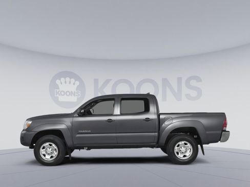Used 2014 Toyota Tacoma 4x4 Double Cab image 4